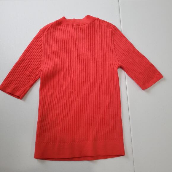Uniqlo Sweater Womens Small Red 100% Wool Ribbed Mock Neck Half Sleeve Top - Picture 2 of 8